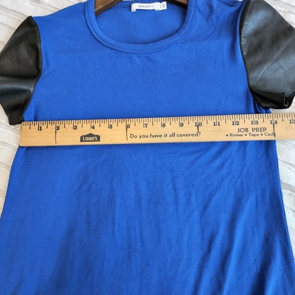 Bailey 44 faux leather sleeves stretchy shirt - Picture 8 of 9